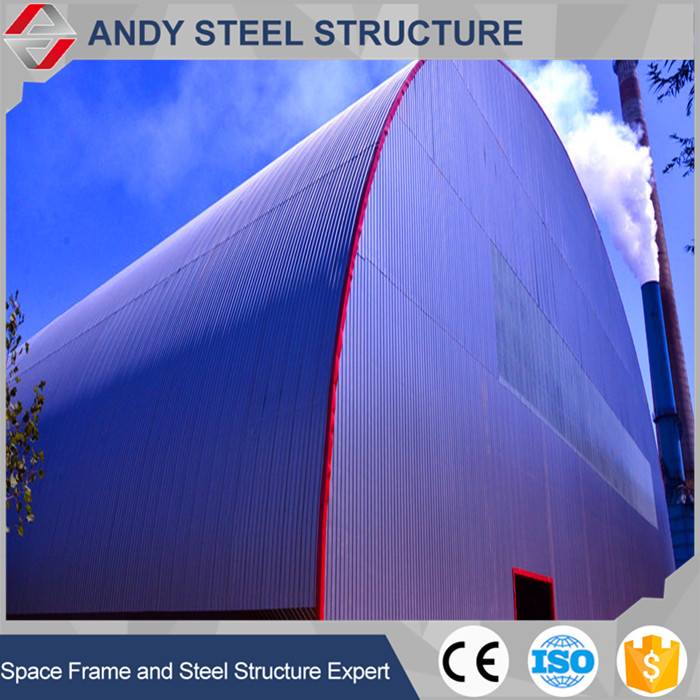 Industriële stalen loodsconstructie