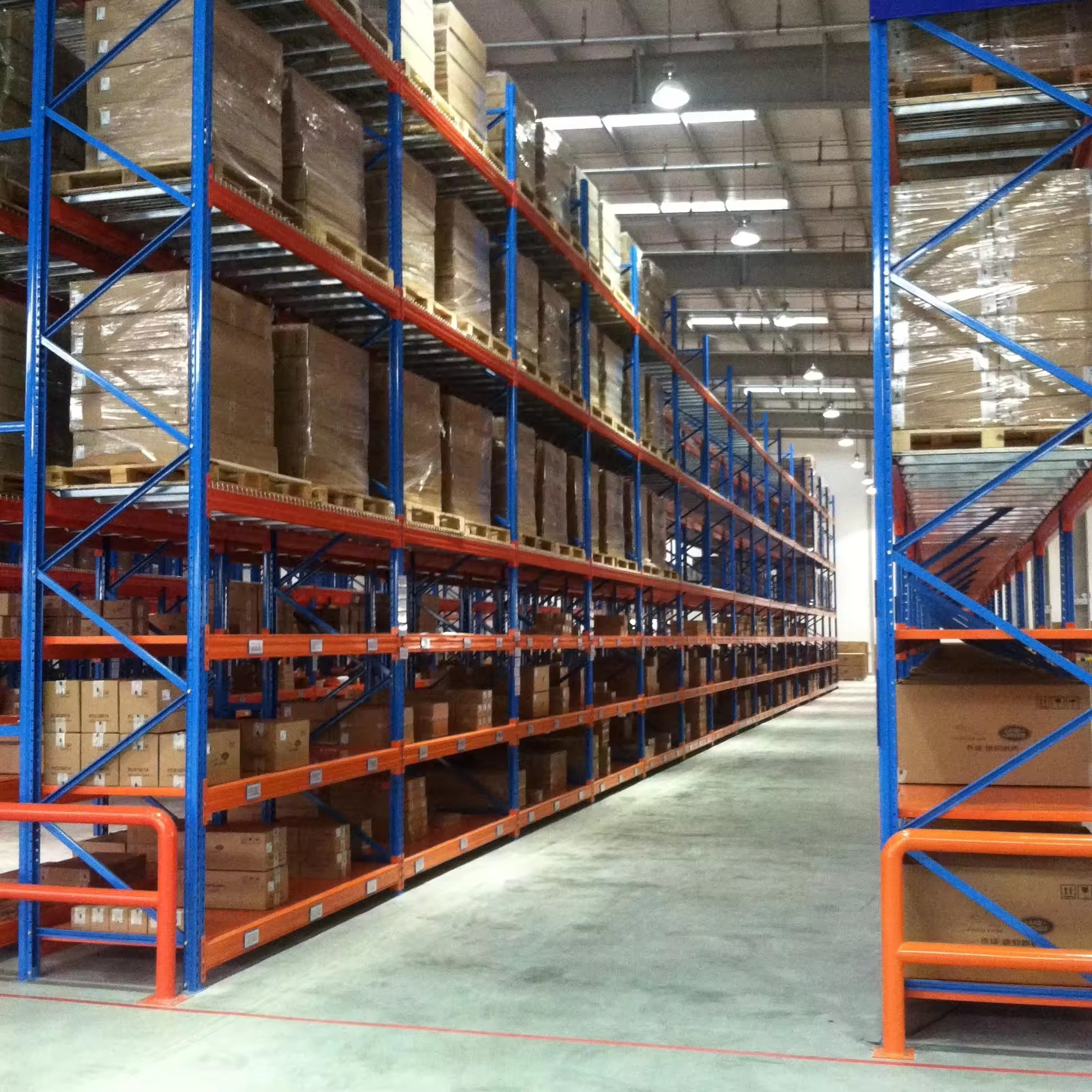 Palletstellingen, stapelframes, zware palletstellingen, zware verplaatsbare palletstellingen