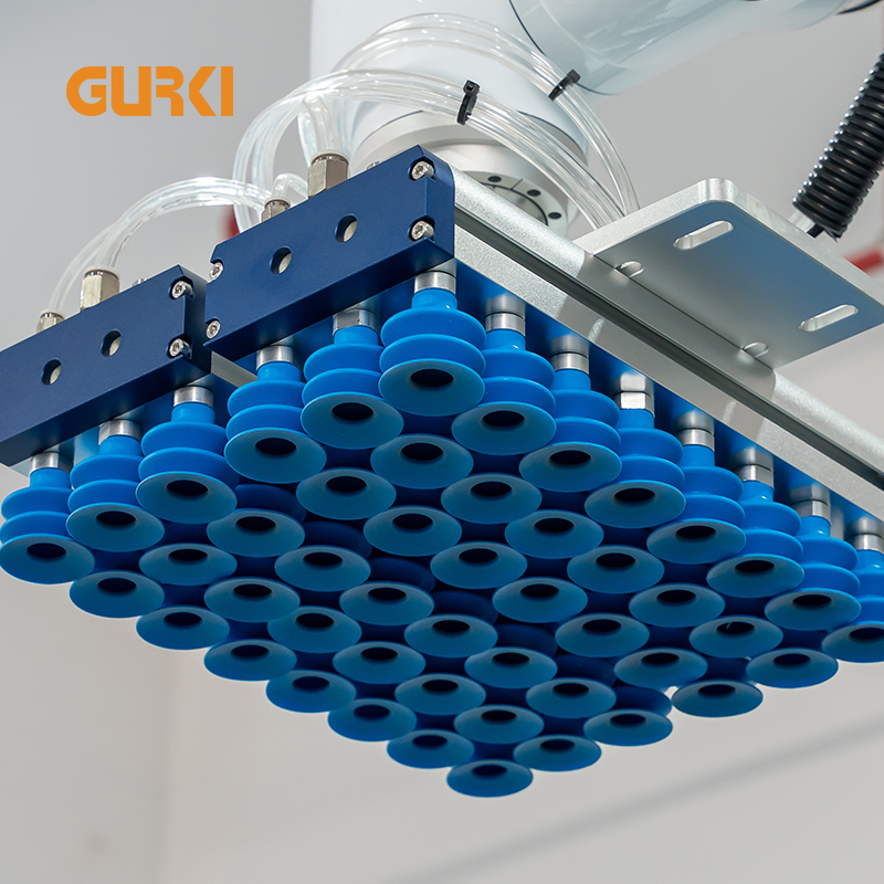 GURKI Automatische, voordelige pick-and-place collaboratieve robotarm palletiseermachine voor melk- en sapproductielijnen