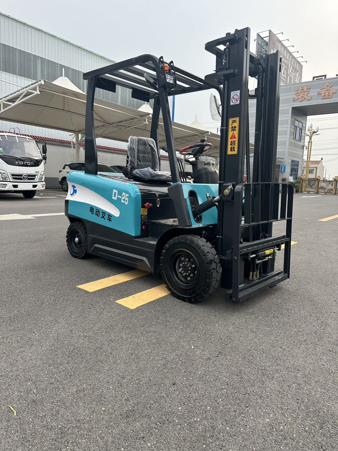Reachstapelaar, elektrische palletstapelaar, heftruck zonder poten, contragewichtheftruck met fabrieksprijs