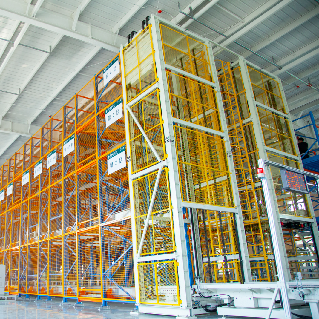 Hoogwaardig pallet-AS/RS-systeem met PLC-motor en -engine voor industriële opslag. 1 jaar garantie.
