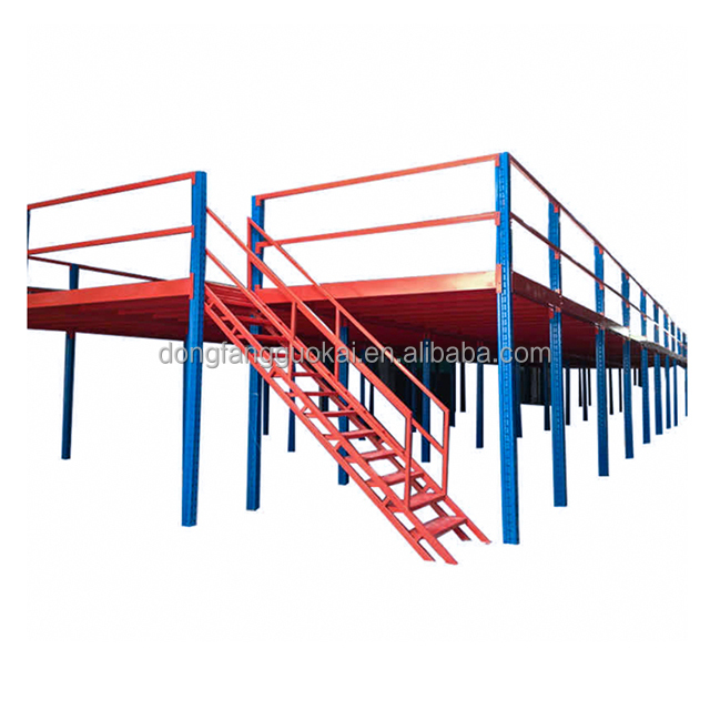 Tussenverdiepingsstellingen, stalen constructie, tussenverdiepingsplatform met grote overspanning en hoog draagvermogen voor magazijnopslagoplossingen.