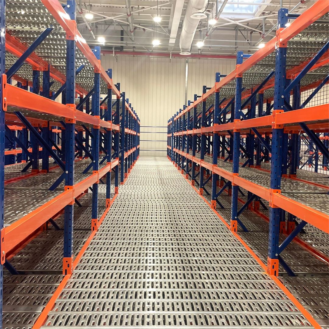 Zware industriële meerlaagse mezzanine-stellingen, stapelstellingen en schappen voor magazijnen