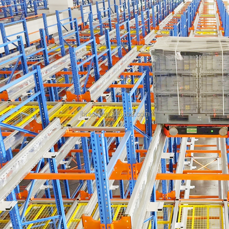 Robuust 4-weg shuttle-stellingsysteem van staal, radiogestuurde palletstelling, geautomatiseerde magazijnopslag met hoge dichtheid. Fabrikant van dergelijke systemen.