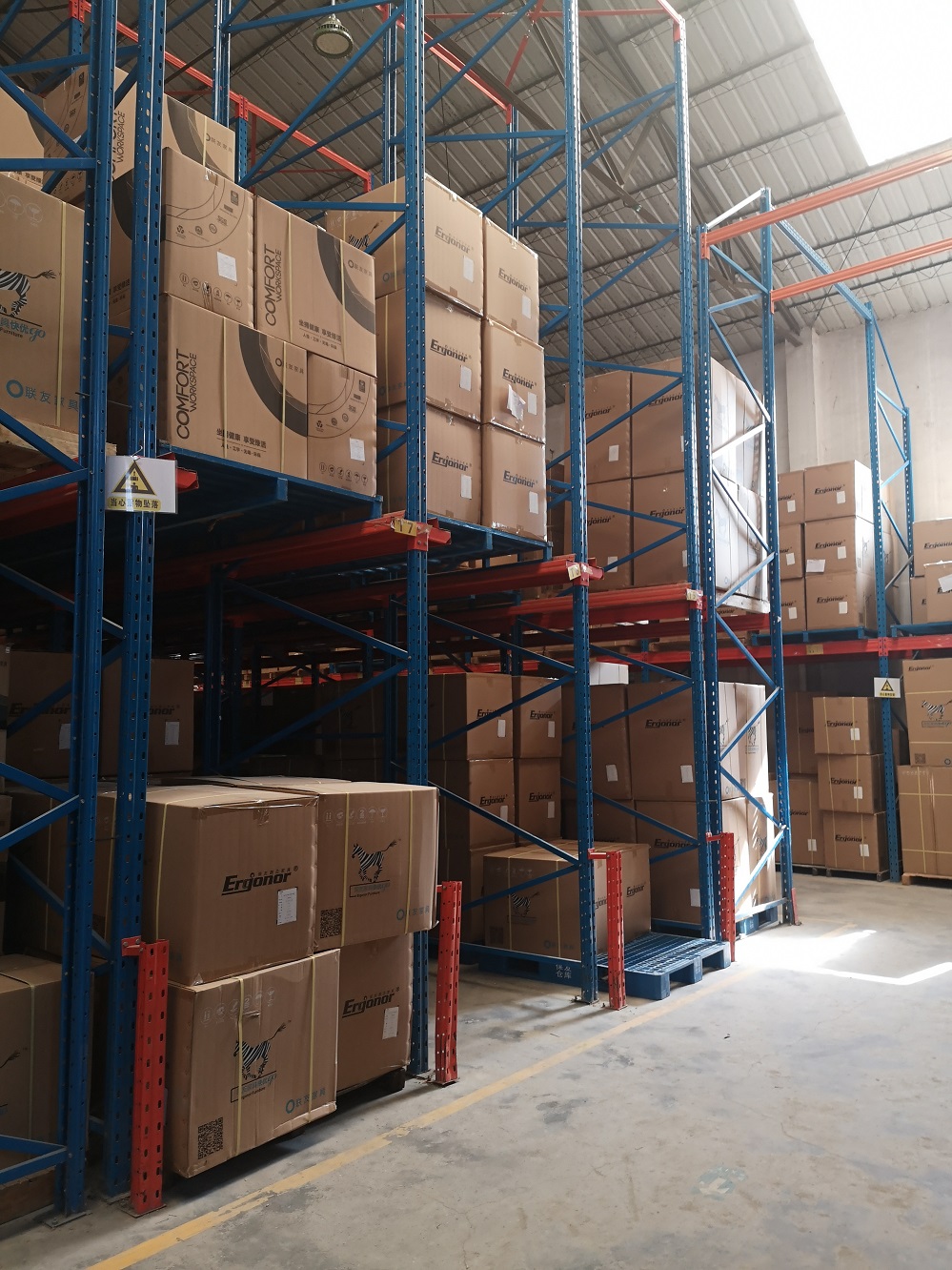 Inrijstellingen en doorrijstellingen zijn een kosteneffectieve oplossing voor palletopslag met een hoge dichtheid.