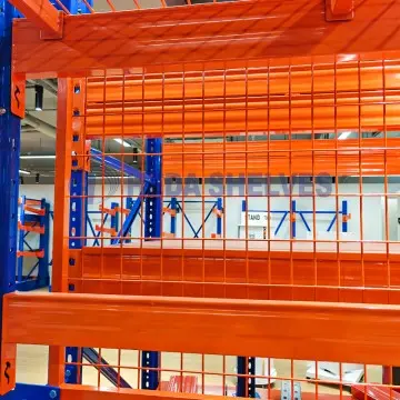 Gaaswanden en aanrijdbeschermers voor palletstellingen