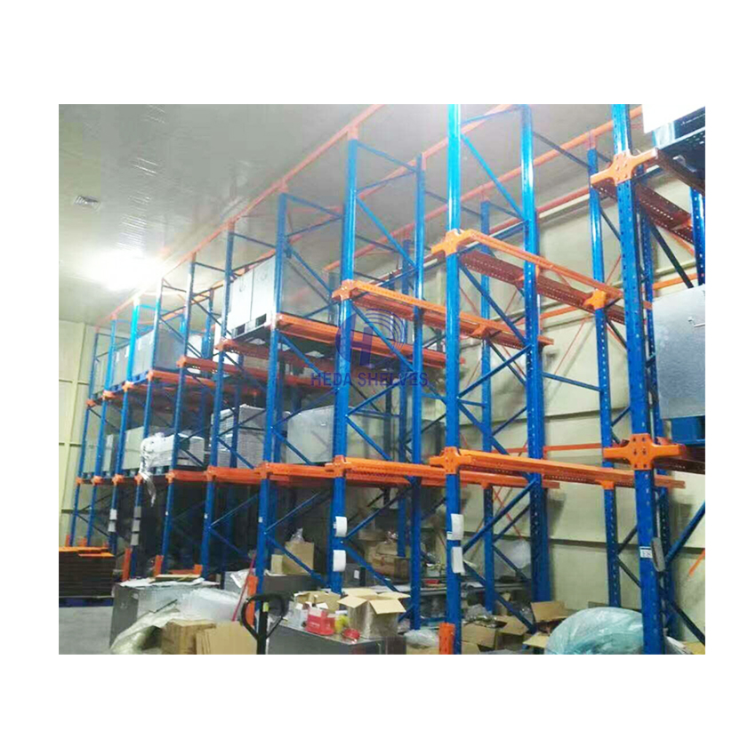 Hoogwaardig inrijpalletstellingensysteem met LIFO-palletbeheer en robuuste inrijstellingen.