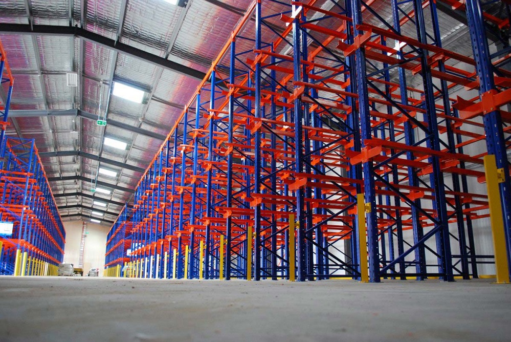Inrijstellingen en doorrijstellingen zijn een kosteneffectieve oplossing voor palletopslag met een hoge dichtheid.