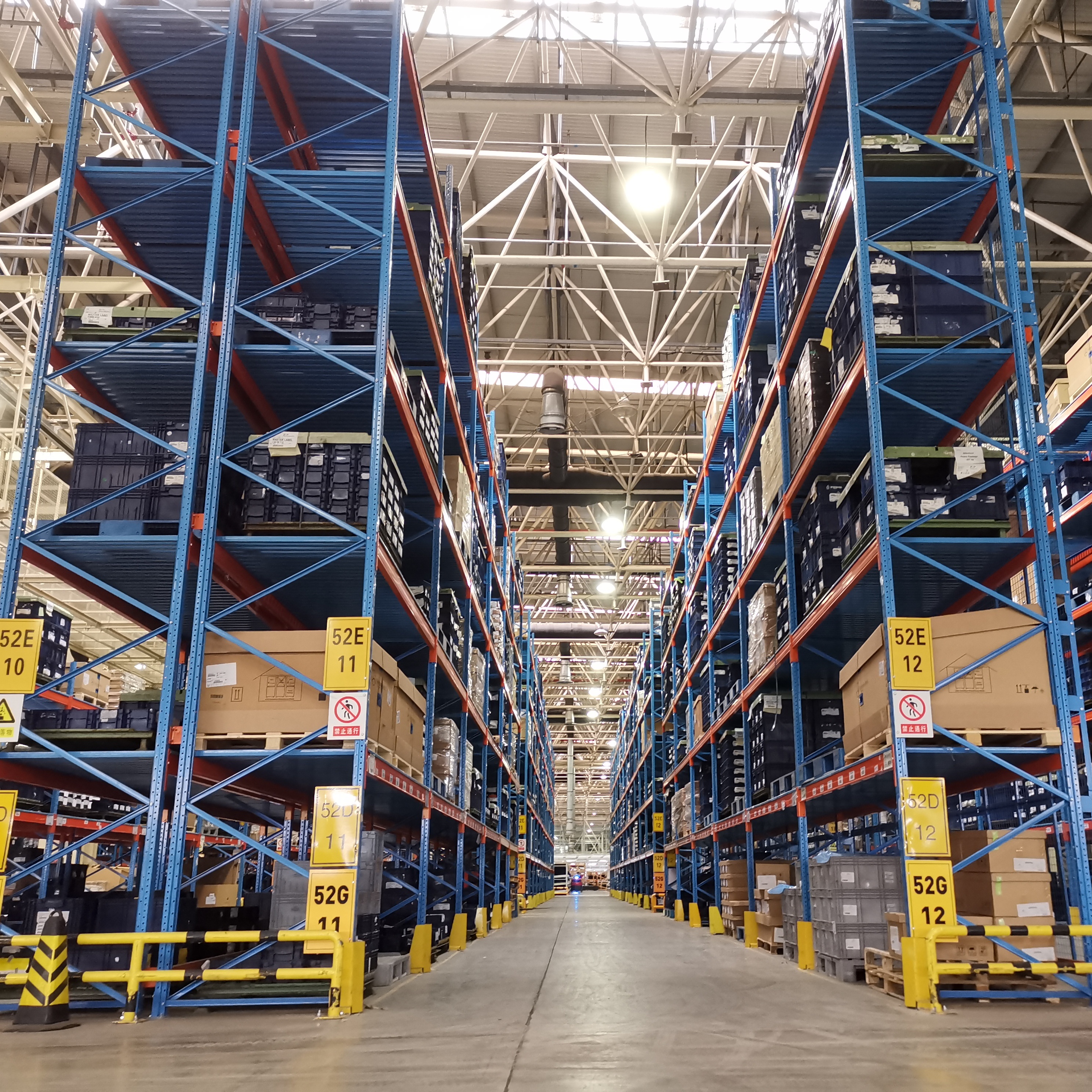 Op maat gemaakte industriële palletstellingen, verstelbare stalen balken, zwaar uitgevoerd, selectief palletstellingsysteem voor magazijnopslag