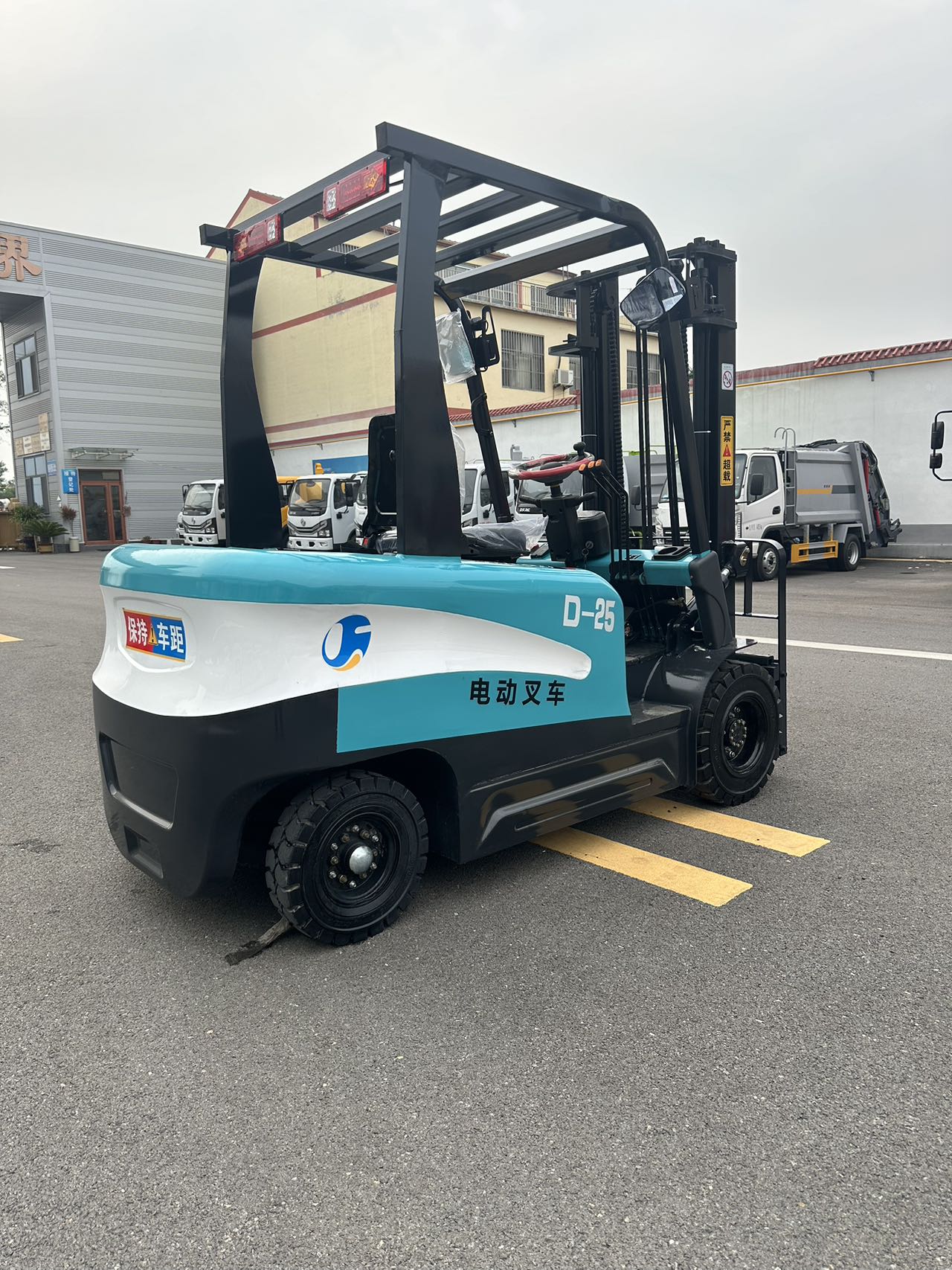 Reachstapelaar, elektrische palletstapelaar, heftruck zonder poten, contragewichtheftruck met fabrieksprijs
